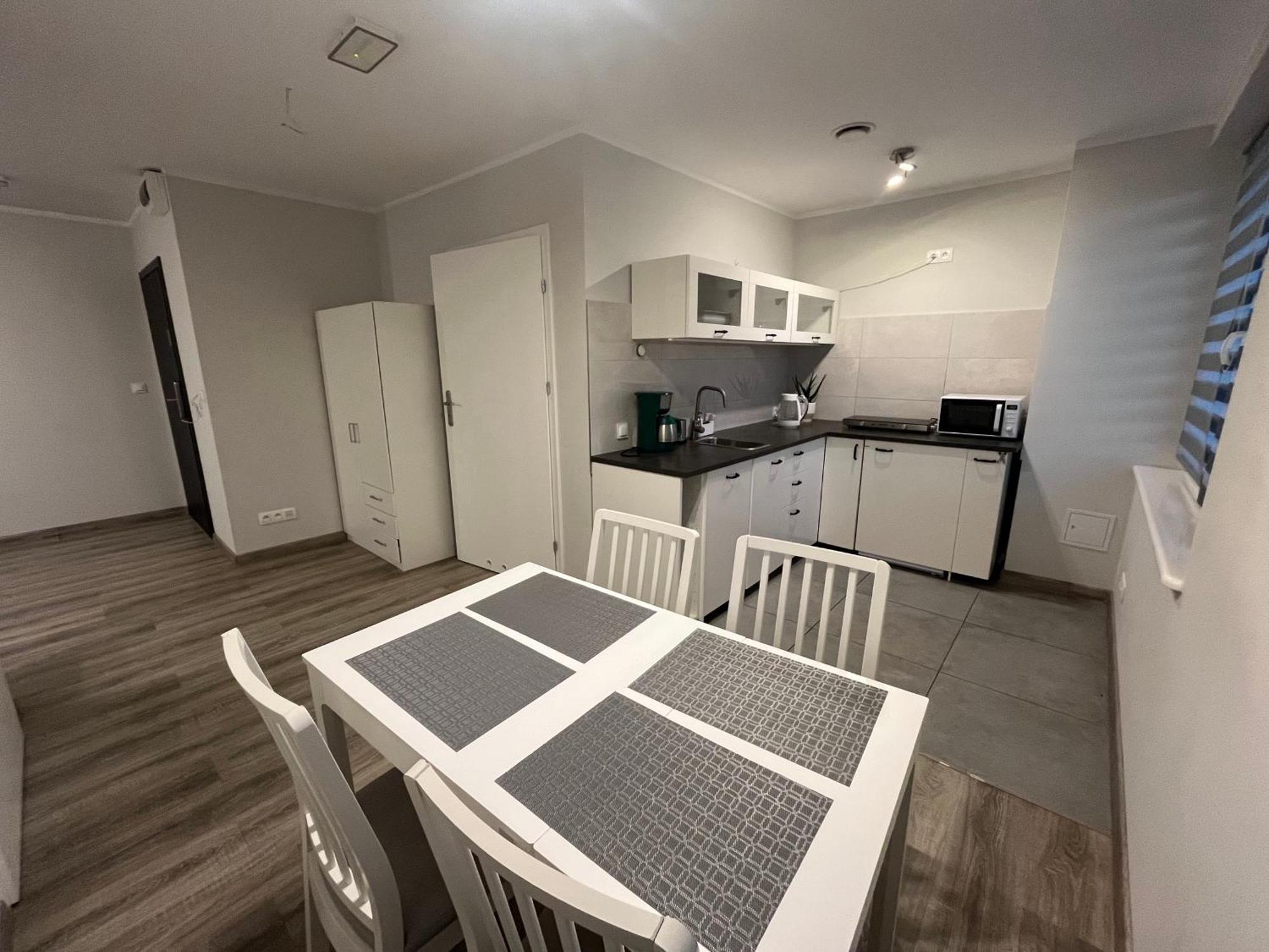 Apartamenty Na wzgórzu Ińsko Exterior foto